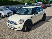 Używany Mini ONE 95 KM (69 kW) 2009 Kremowy Hatchback