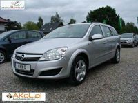 Używany Opel Astra 110 KM (80 kW) 2008 Srebrny (metalik) Sedan/Limuzyna