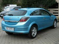 używany Opel Astra 1.6dm 116KM 2009r. 146 000km