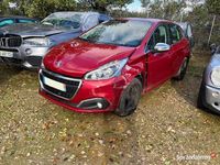 Używany Peugeot 208 Allure 2017 Czerwony Hatchback