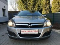 Używany Opel Astra 120 KM (88 kW) 2005 Szary (metalik) Kombi