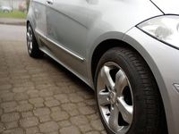 Używany Mercedes A200 2004 Srebrny Hatchback