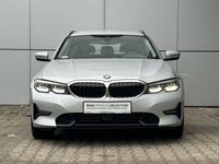 używany BMW 320 d xDrive Touring