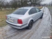 Używany VW Passat 1999 Srebrny Sedan/Limuzyna