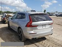 używany Volvo XC60 2019,2.0L,T5 R DESIGN,na przednie koła,porysowany