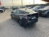 Używany Toyota Prius 122 KM (89 kW) 2017 Czarny SUV