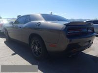 używany Dodge Challenger 3.6dm 305KM 2018r. 38 167km