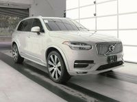 używany Volvo XC90 Momentum hybryda 7os.