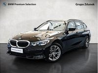 Używany BMW 320 Shadowline 190 KM (139 kW) 2021 Czarny Kombi