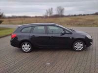 używany Opel Astra Sports Tourer 1,7 CDTI 2011