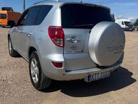 używany Toyota RAV4 III 2.2 4x4 blokada mostu bez wkładu