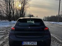 używany Peugeot 208 2023 1.2 benzyna