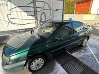 używany Renault Laguna 1.6b