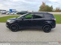 Używany Ford Escape 2017 Czarny SUV