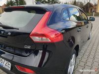 używany Volvo V40 2.0 120KM BEZWYPADKOWY SERWISOWANY