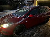 Używany Opel Astra 2019 Czerwony Kombi