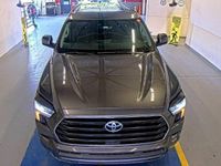 używany Toyota Sequoia 3.4dm 437KM 2023r. 6 300km