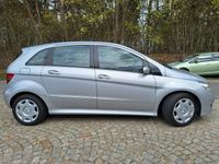 używany Mercedes B180 2dm 109KM 2007r. 189 700km