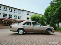 używany Mercedes E250 W124 E klasa D