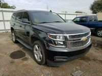 używany Chevrolet C1500 Tahoe 2016, 5.3L, porysowany lakier