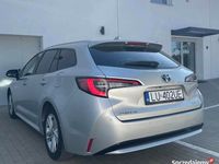 używany Toyota Corolla Touring Dynamic Business 1.8 Hybrid 122KM