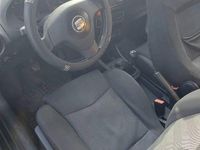 Używany Seat Ibiza 2004 Czarny Hatchback