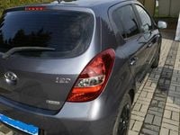 Używany Hyundai i20 116 KM (85 kW) 2010 Szary Hatchback