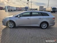 używany Toyota Avensis 1.8 Premium