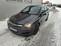Używany Opel Astra 2011 Szary Kombi
