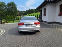 używany Audi S8 
