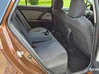 używany Toyota Avensis 