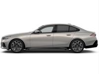 Używany BMW 520 Comfort Edition 197 KM (144 kW) 2025 Szary oxide metalizowany Sedan/Limuzyna