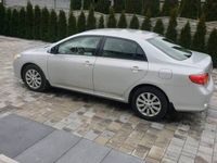 Używany Toyota Corolla 2008 Srebrny Sedan/Limuzyna