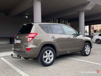 używany Toyota RAV4 2.0 VVT-i Premium benzyna