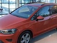 Używany VW Golf Sportsvan 110 KM (80 kW) 2015 Czerwony Minivan
