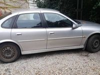 używany Opel Vectra 1800 benzyna