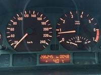 Używany BMW 320 1998 Srebrny Sedan/Limuzyna