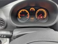 Używany Opel Corsa 2014 Biały Sedan/Limuzyna