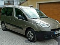 używany Peugeot Partner 1.6dm 120KM 2013r. 215 000km