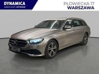 Używany Mercedes E220 194 KM (142 kW) 2021 Beżowy (metalik) Kombi