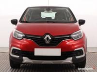 Używany Renault Captur 90 KM (66 kW) 2017 Czerwony SUV