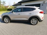 Używany Hyundai Tucson 115 KM (84 kW) 2016 Brązowy SUV