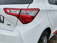 Używany Toyota Yaris 112 KM (82 kW) 2017 Biały (metalik, perła) Hatchback