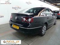 Używany VW Passat 105 KM (77 kW) 2010 Czarny Sedan/Limuzyna