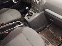 używany Opel Zafira b 1,9