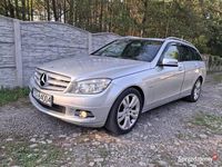 Używany Mercedes C220 170 KM (125 kW) 2010 Srebrny Kombi