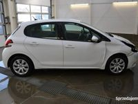 używany Peugeot 208 1.6dm 100KM 2017r. 191 237km