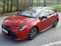 Używany Toyota Corolla 152 KM (111 kW) 2019 Bordowy Hatchback