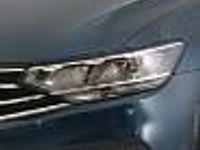 Używany VW Passat 150 KM (110 kW) 2023 Niebieski Kombi