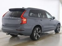 używany Volvo XC90 2dm 235KM 2023r. 28 200km